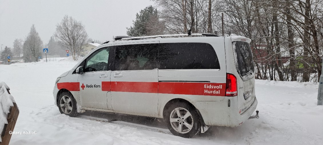 For andre året på rad kjører Røde Kors ut mat i Hurdal før jul